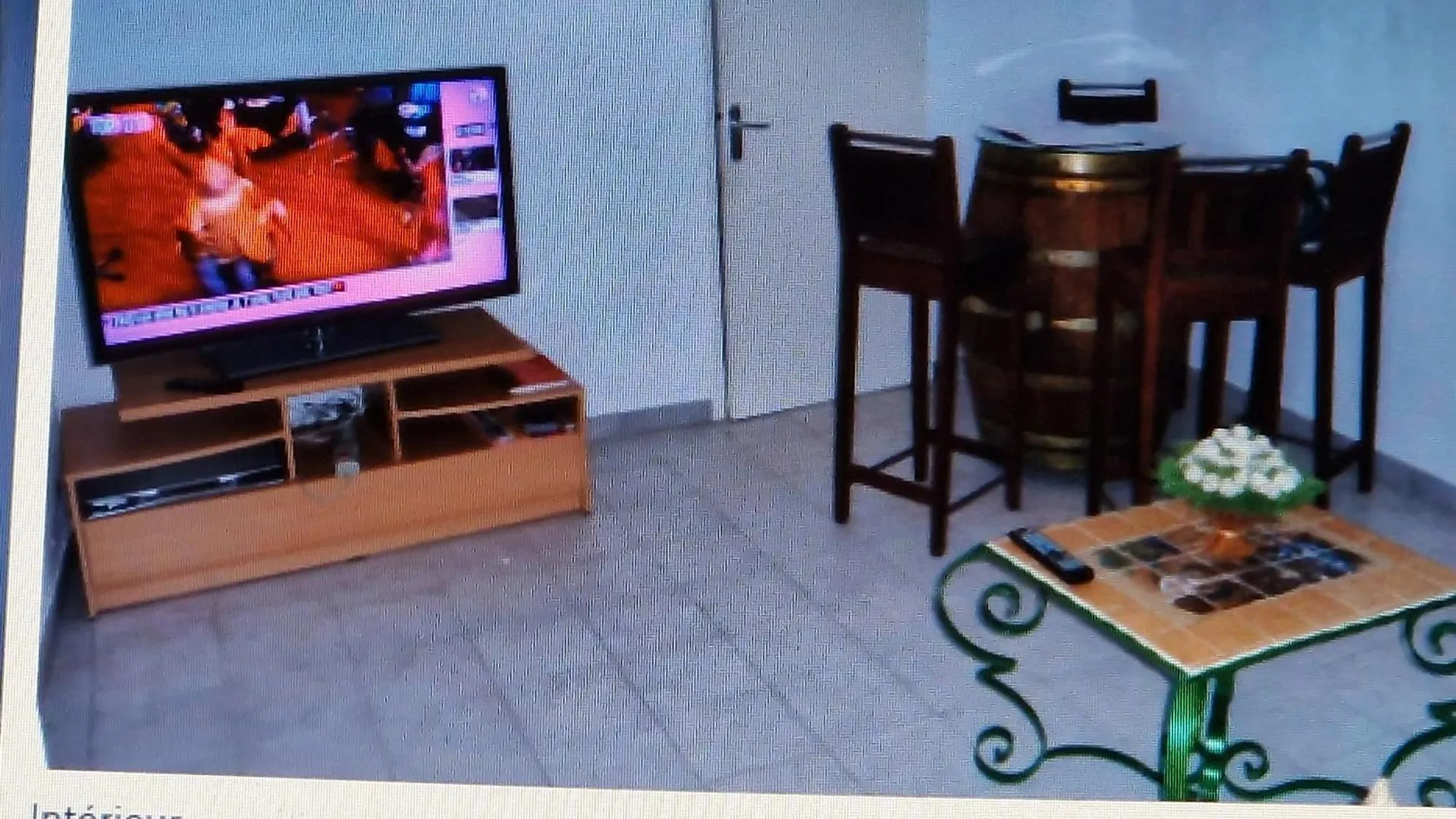 Holiday home Le Mas O Di Vin Eyguieres